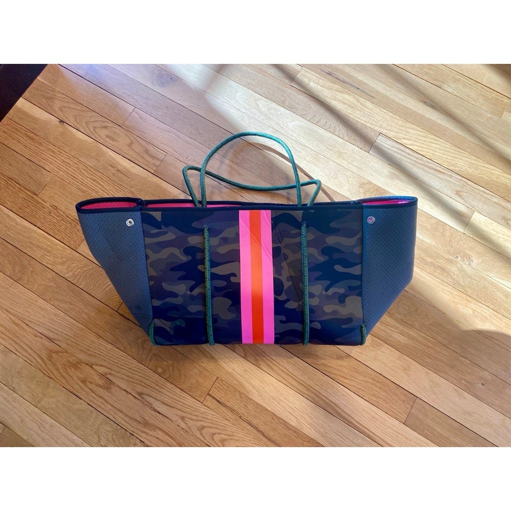 Haute Shore Greyson Tote - Picture 2 of 5